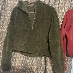 Lululemon Sherpa size M/L